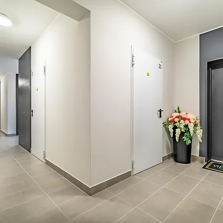Rz Superapart Prymasa 1000-lecia 6a Vip Lounge