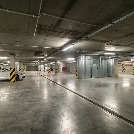 Rz Superapart Prymasa 1000-lecia 6a Vip Lounge *